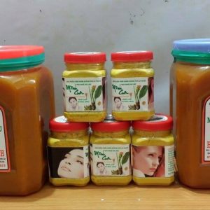 Cách pha rượu gừng nghệ và lá tắm cho mẹ sau sinh.